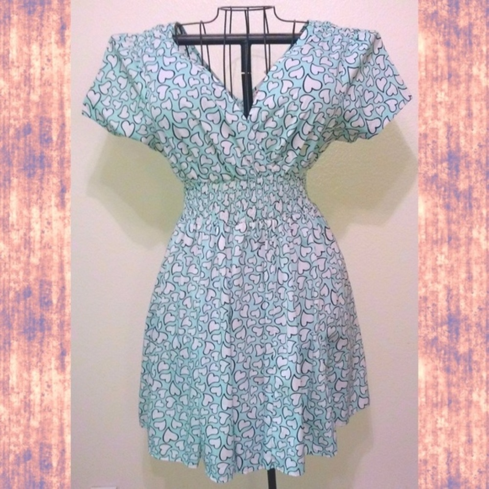 LAST CHANCE! NWoT Heart Print Dress
